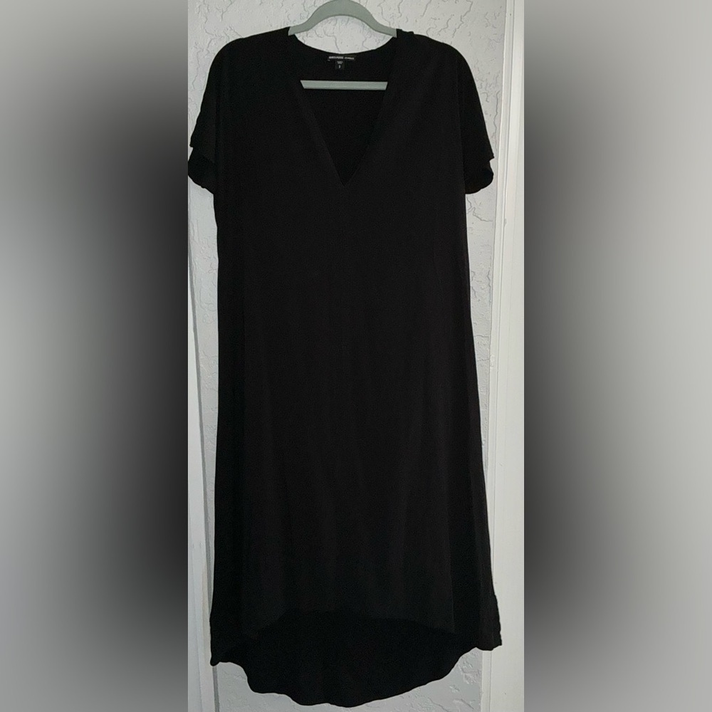 James Perse Classic Black Midi V-Neck Dress